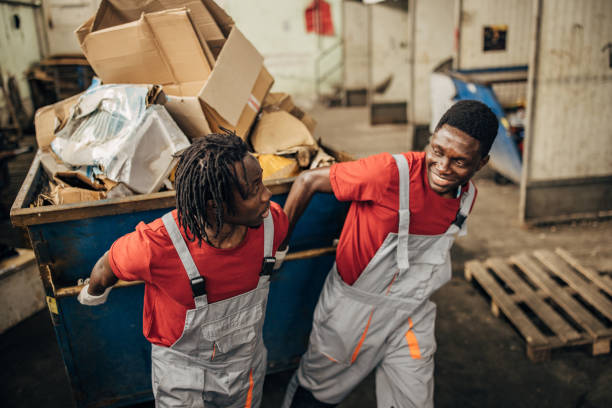 Best Yard Waste Removal  in Streamwood, IL